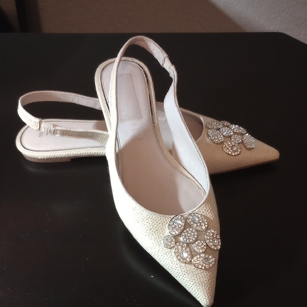 Elegant Cream Slingback Women's Shoes